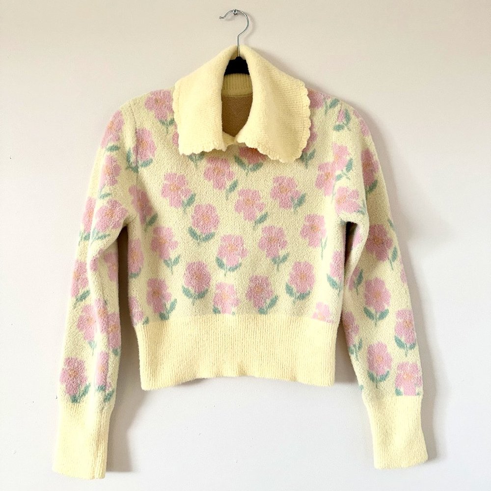Zara Floral Print Sweater with Peter Pan Collar Size SMALL